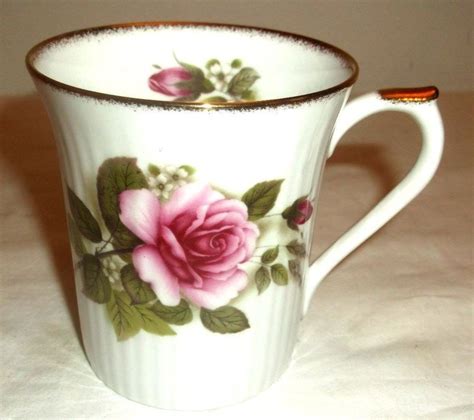 Royal Heritage Bone China Tea Cup Rose Design Made In England