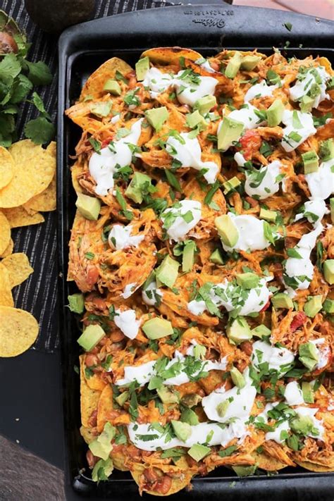 slow cooker chicken nachos