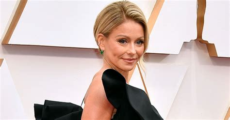 Kelly Ripa Brought Top Fashion After The Oscars Purewow