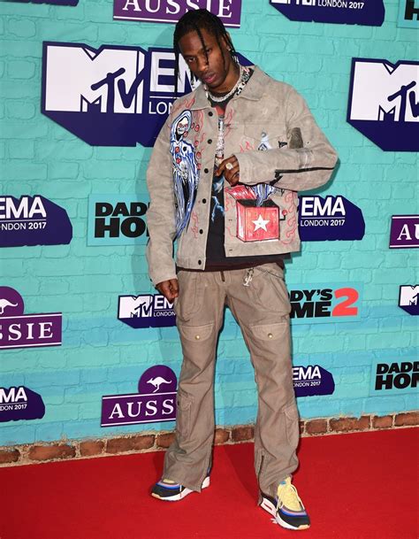 Spotted Travis Scott At The Mtv 2017 Emas Pause Online Mens