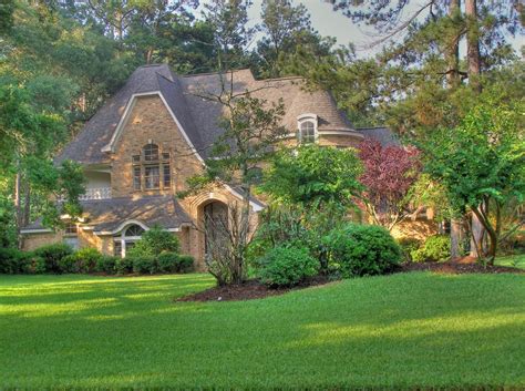 Hours may change under current circumstances HDR, House in Kingwood, Texas | This house is on the same ...