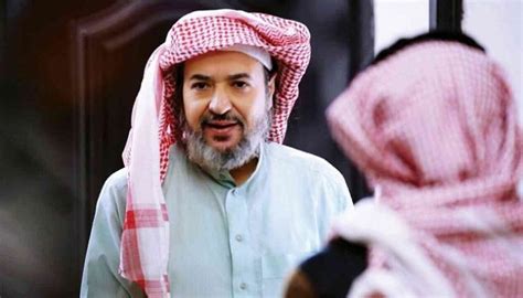 بعد إجرائه عملية لزراعة الكبد.. أول ظهور لفنان سعودي شهير