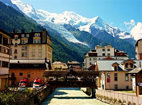 15 Best Places To Visit In France Cool Places To Visit Visit France