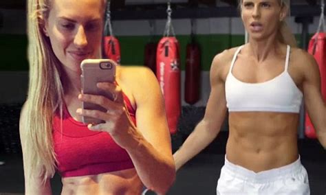 tiffiny hall shows off sculpted abs in latest gym selfie