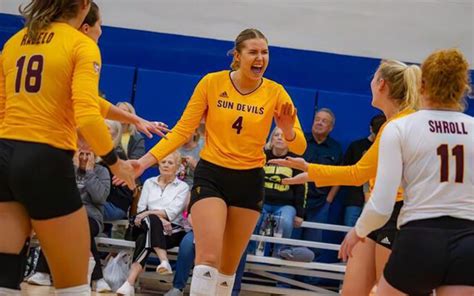 arizona state women s volleyball team s g r i t leads to perfect start