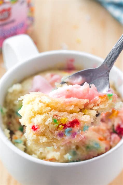 As far as the recipe goes, it's almost identical to the. Vanilla Mug Cake - Moist, Flavorful Cake that's Ready in ...