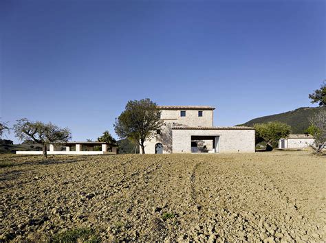 Modern Italian Farmhouse Modern Design By