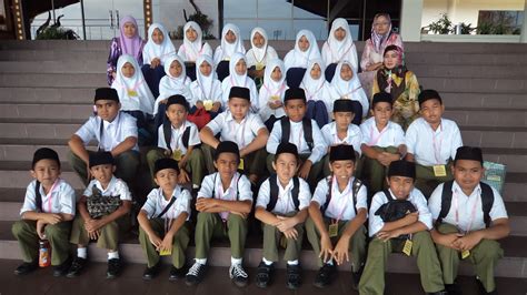 Setiabudi was established in january 2000 and it started its operation at batu 10, jalan gombak.setiabudi highlights the concepts of one stop center which. SEKOLAH RENDAH KAMPONG MENENGAH, TUTONG : LAWATAN KE PESTA ...