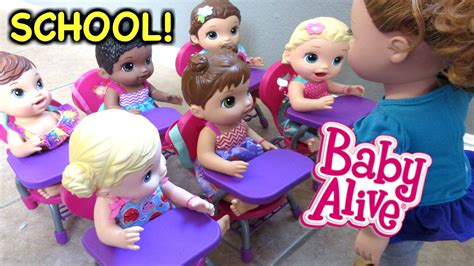 Baby Alive Maggie Introduces Herself In School Youtube