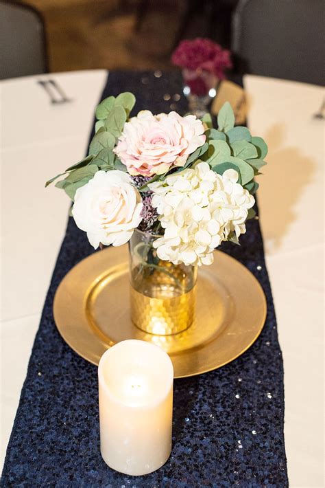Decorating Your Wedding With Navy And Burgundy Country Style Vs