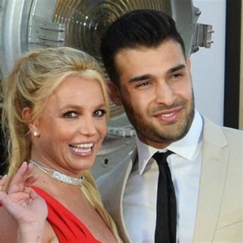 britney spears is engaged to sam asghari