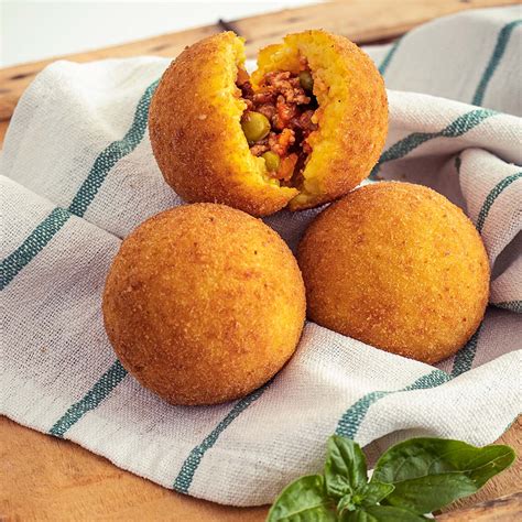 Gli ingredienti sono per circa 8 arancini. Arancina alla carne - la ricetta di Cuoche ma buone