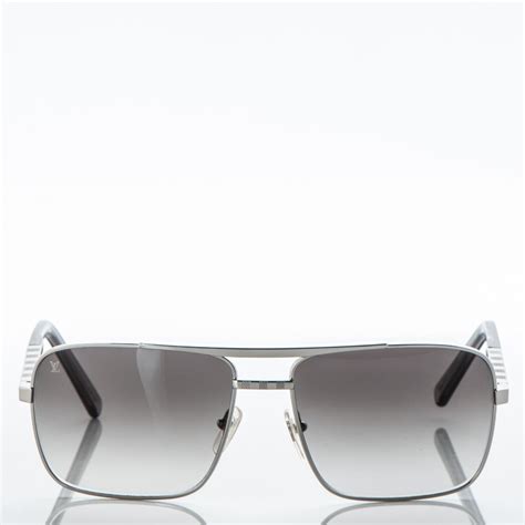 Louis Vuitton Attitude Sunglasses Z0260u Silver 184105