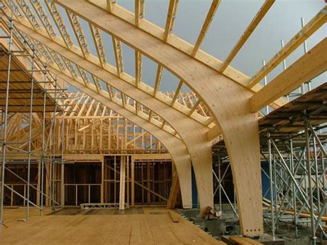 Curved Profile Structure At Straight Or Kinked Canopy Roof Structure