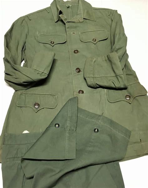 North Vietnamese Army Officer Uniform Green Enemy Militaria