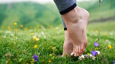 Shed Those Shoes Being Barefoot Benefits Brain Development And More