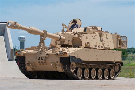 Us Army Orders Additional M109a7 Self Propelled Howitzers Article