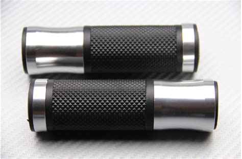 Pair Of Aluminum And Rubber Handlebar Grips 22 24mm