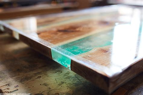 Das design ihres tisches beinhaltet sowohl moderne elemente, sowie zeitloses holz design. Epoxidharz Tisch Anleitung: Epoxy River Table selber ...