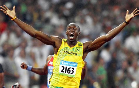 Usain bolt chest size 46, waist size 34 & biceps size 16 inches. Usain Bolt | Biography