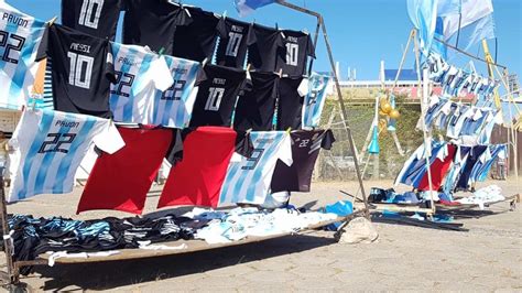 insólito la camiseta de la selección argentina que todavía se vende en córdoba ojo de halcon