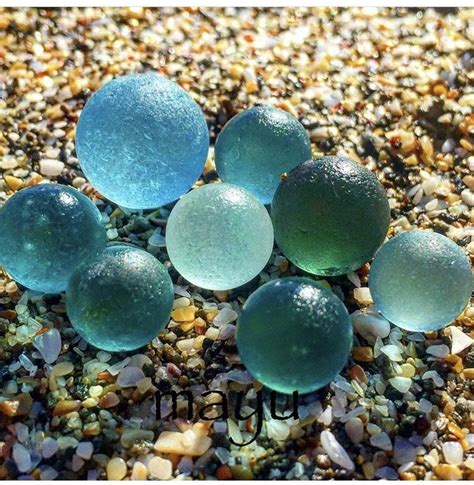 Pin By Janna Biggs On Sea Glass Pebbles Rocks Shells And Stones Sea Glass Sea Shells Beach