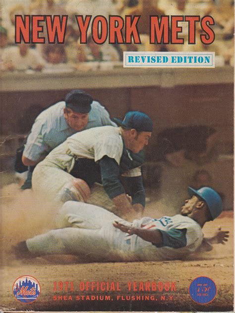 1971 New York Mets Official Yearbook Revised Edition At Amazons Sports