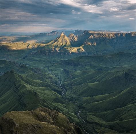 Incredible Capture Of The Drakensberg Mountains By Alexnail My Capetown