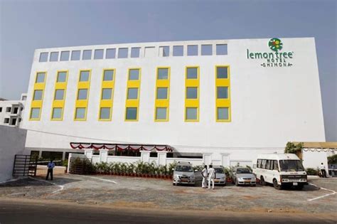 Hotels Near Chennai Airport Book From 98 Hotels 𝐂𝐋𝐎𝐒𝐄𝐒𝐓 To Chennai