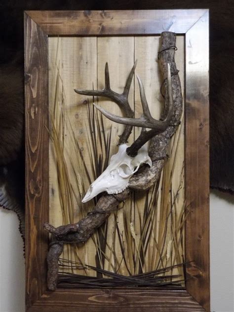 Things For The Home Deer Hunting Decor Deer Antler Decor Hunting Room
