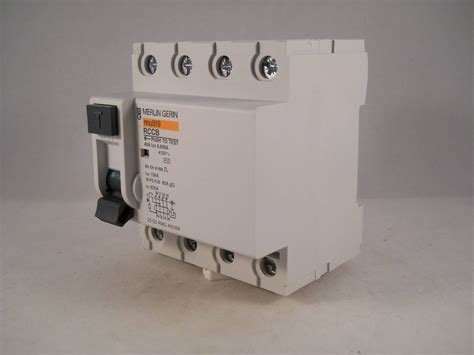 Merlin Gerin Rccb 40 Amp 30ma Four Pole Rcd 40a Multi9 Schneider