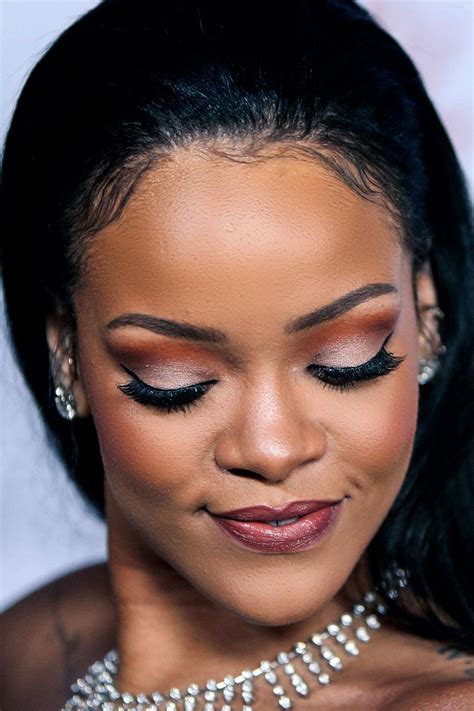 Smokingsomethingwithrihanna Rihanna Rihanna Makeup Best Of Rihanna