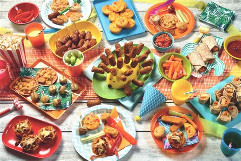Don't forget about the other party food, though. Vegetarian Kids Party Food Ideas - Party Finger Food | Quorn