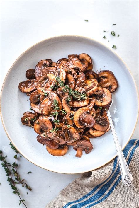 Easy To Make Healthy Balsamic Mushrooms Recipe Two Spoons