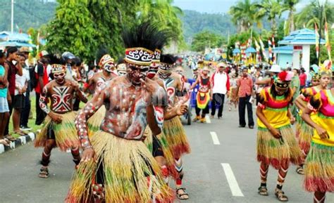 Mengenal Tari Tradisional Papua Tradisikita My XXX Hot Girl
