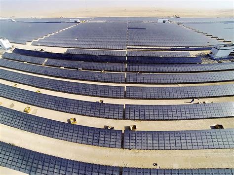 Dubai To Build The Worlds Biggest Concentrated Solar Power Plant Inhabitat Concentrated