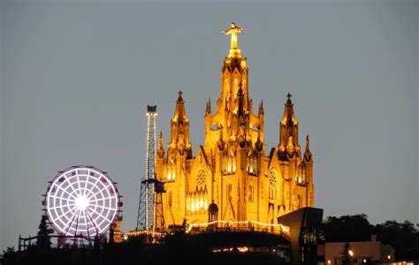 We have reviews of the best places to see in barcelona. Tibidabo en Barcelona - Viajeros por el Mundo