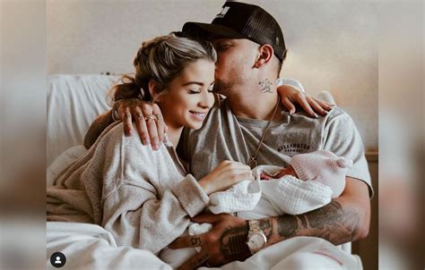 Kane Brown And Wife Katelyn Jae Welcome Baby Girl — See Her Pic