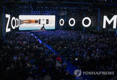 Get ready to unfold)' 행사를 8월 11일 온라인으로 진행한다. 갤노트20·Z플립5G·폴드2 8월 5일 '온라인 언팩'서 베일벗는다 ...