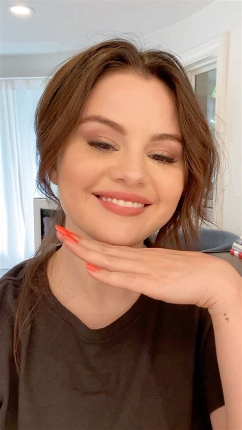 Watch This Reel By Selenagomez On Instagram In 2022 Selena Gomez Sexy