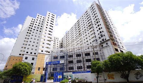 Do tình hình dịch bệnh đang có diễn biến phức tạp, chủ tịch ubnd tp.hcm nguyễn thanh phong đã ra quyết định giản cách xã hội từ 0h ngày 31/5. TPHCM ưu tiên phát triển nhà ở xã hội, nhà ở giá rẻ | Bất ...