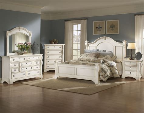 Heirloom Post Bed In Distressed White Finish White Bedroom Set