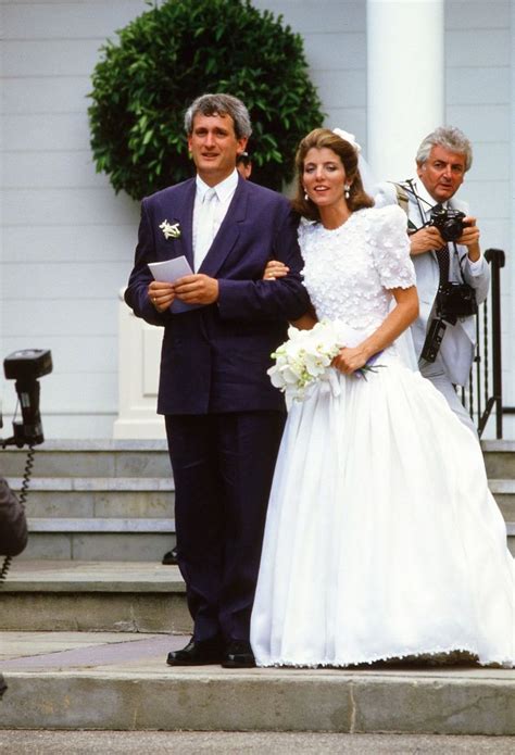 A Look Back At Caroline Kennedy S Cape Cod Wedding Caroline Kennedy Wedding Caroline Kennedy