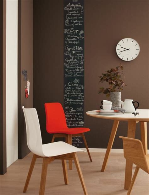 Mit einigen tipps wird jedoch jedes esszimmer ein augenschmaus und unterstreicht die. Wandfarbe Mocca - Wände streichen in eine kaffeebraune ...