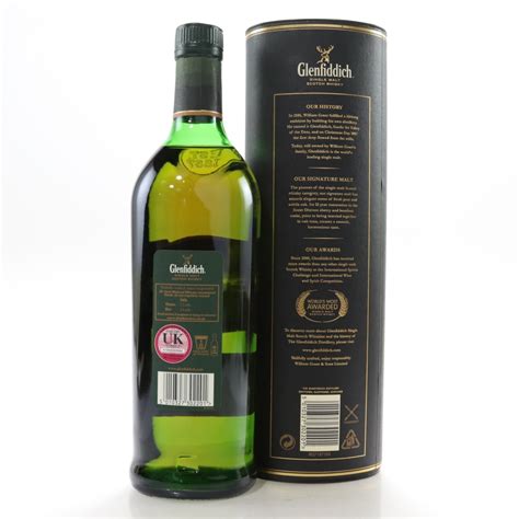 Buy glenfiddich and get the best deals at the lowest prices on ebay! Glenfiddich 12 Year Old Signature Malt 1 Litre | Whisky ...