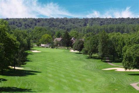 Parking is free for guests. Sugar Valley Country Club in Bellbrook, Ohio, USA | Golf ...