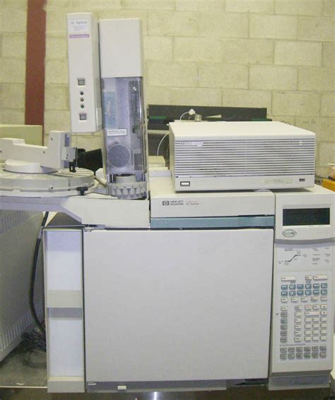 Hp 6890 Gc With Npd Fid Injector And Autosampler Spectralab