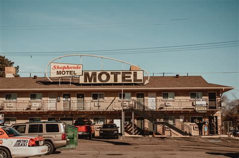 Difference Between Hotel Motel And Resort Amenitiz Blog