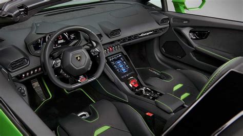 Lamborghini urus testfahrt im 650 ps suv daten preis adac / edmunds also has lamborghini urus pricing, mpg, specs, pictures, safety features, consumer reviews and more. The 2020 Lamborghini Huracán EVO Spyder with its 202-mph ...