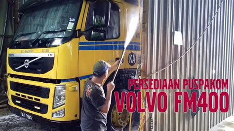Volvo trucks is one of the largest truck brands in the world. LORI VOLVO FM400 | PERSIAPAN PUSPAKOM - YouTube